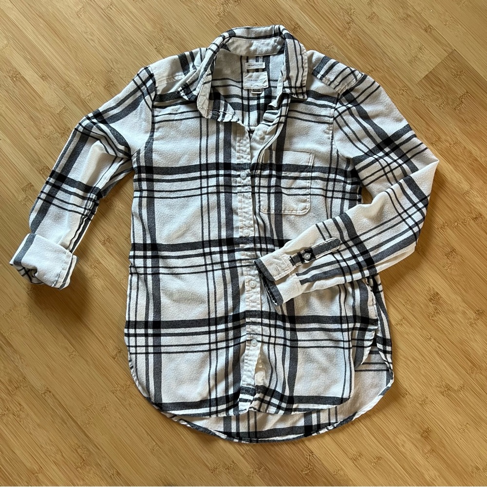American Eagle flannel shirt - XS